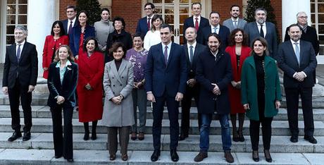 El gobierno de Sánchez y sus asesores, culpables del pánico de la ciudadanía