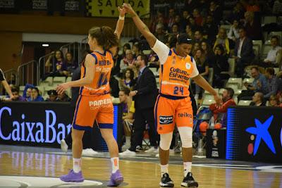 Galería de clics del Valencia Basket-CB Clarinos (cuartos de final de la Copa de la Reina de Salamanca)