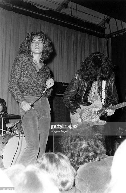 Efemérides del Rock y Heavy Metal: Que pasó un 15 de Marzo