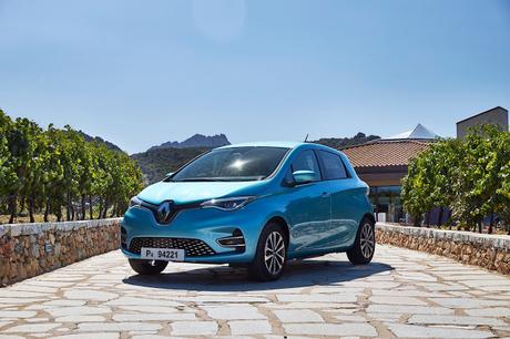 RENAULT ZOE, EL VEHÍCULO 100% ELÉCTRICO MÁS VENDIDO EN ESPAÑA DESDE SU LANZAMIENTO EN 2013
