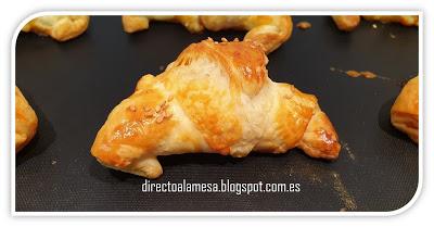 Croissants de jamón york y queso