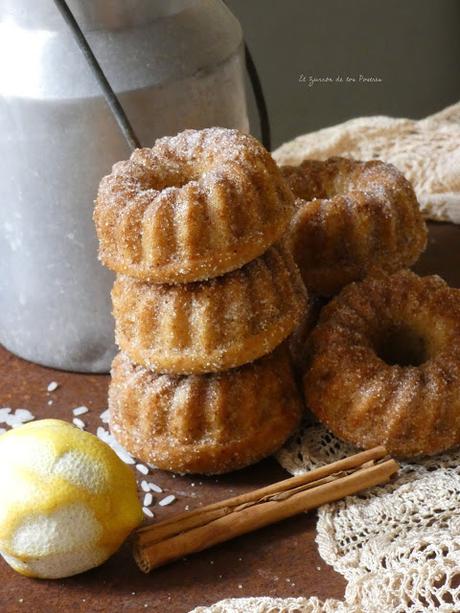 Mini Bundt Cake de Arroz con Leche