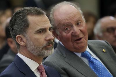 El emérito Juan Carlos, de soberano y garante de la democracia a rey corrupto, apartado y desheredado.