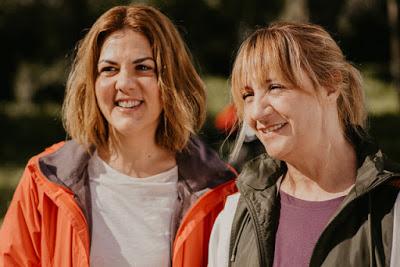 INVISIBLES (España, 2020) Vida normal