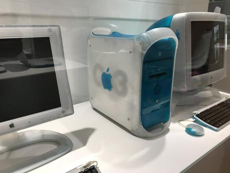 Visitando el Apple Museum de Praga