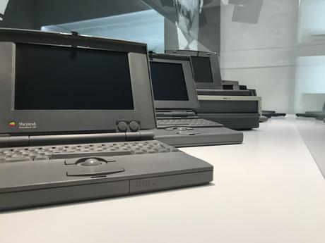 Visitando el Apple Museum de Praga