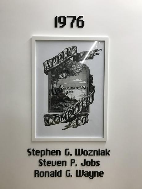 Visitando el Apple Museum de Praga