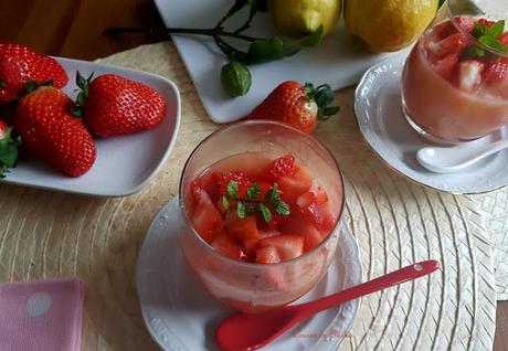 Crema de limón con fresones Crema de limón con fresones