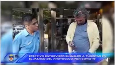 En Inglés la Policía explica a los turista varados en Neuquén sobre los riesgos del Coronavirus