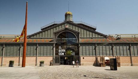 ¿En qué zona de Barcelona debo alojarme como turista?