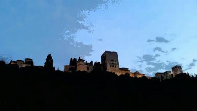 EN CASA NO SE ESTÁ MAL EN CASA NO SE ESTÁ MAL