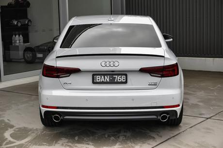 2018 White Audi A4