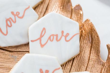 Cómo Crear una Mesa de Dulces Moderna y Elegante