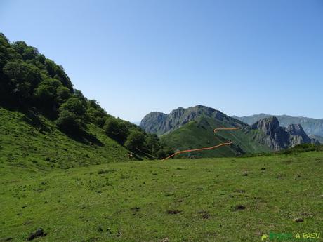 Collado Galabín, Peñamellera Alta