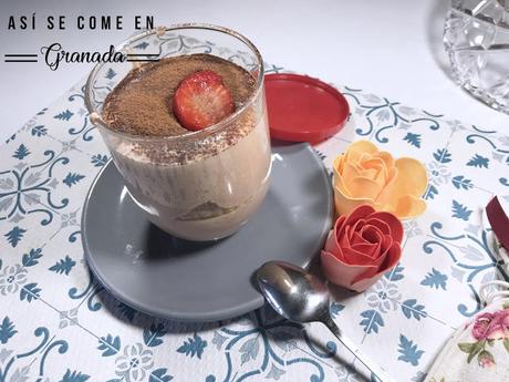 Tiramisú de fresas Tiramisú de fresas