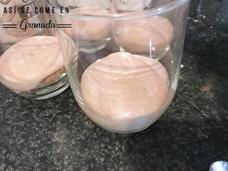 Tiramisú de fresas Tiramisú de fresas