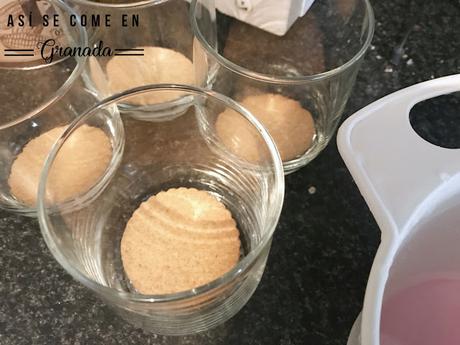 Tiramisú de fresas Tiramisú de fresas