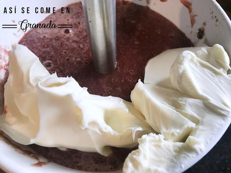 Tiramisú de fresas Tiramisú de fresas