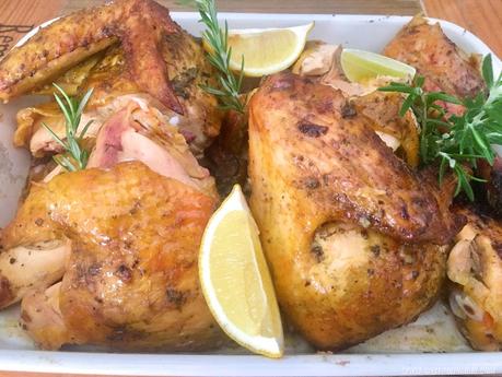 Pollo asado con mantequilla de ajo y hierbas (al cilindro) Pollo asado con mantequilla de ajo y hierbas (al cilindro)