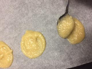 GALLETAS FINAS DE ALMENDRA Y CHOCOLATE