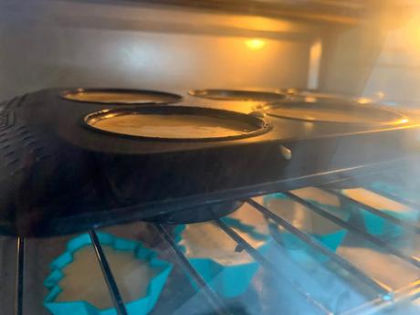 Muffins de Plátano ¿Cocinamos? Para cocinar en casa y con los peques cocinar con niños unos muffins