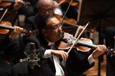 AGRADECE FÉLIX PARRA RECONOCIMIENTO A SU LABOR CON LA PRESEA ESTADO DE MÉXICO 2019