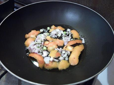 Pollo a la naranja y uva pasas – Pollo all’arancia e uva sultanina Pollo a la naranja y uva pasas – Pollo all’arancia e uva sultanina