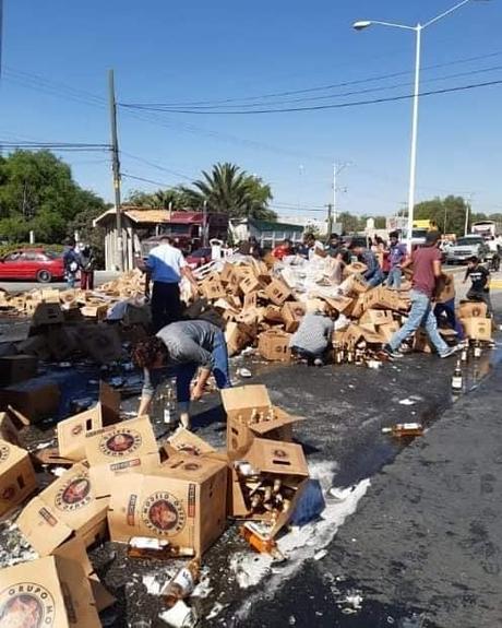 Susana Distancia no evitó rapiña en la carretera a Mexquitic