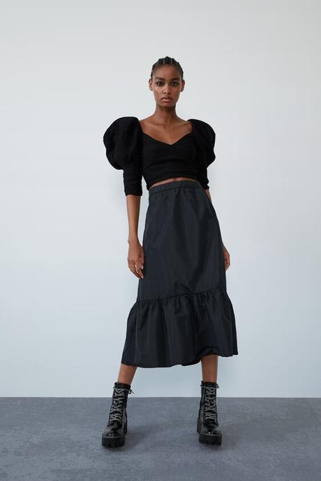 Peto Falda Negro Zara