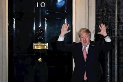 Boris Johnson: de pasota a víctima del coronavirus.