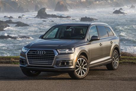 2018 Audi Q7 Premium Plus Vs Prestige