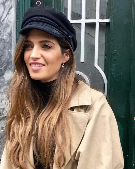 Sara Carbonero Falda Plateada