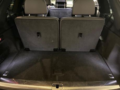 2017 Audi Q7 Trunk Cover