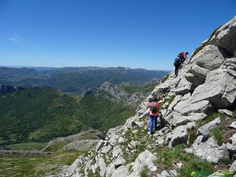 RUTA por la ARISTA del CIRBANAL desde CALDAS DE LUNA, León Camino de la Peña de la Genestosa a la Peñona