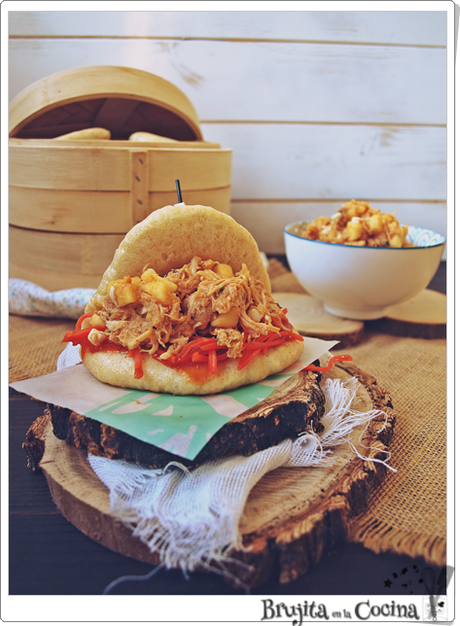 Bao bun de pollo y manzana Bao bun de pollo y manzana