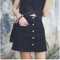 Falda Recta Con Botones Al Frente