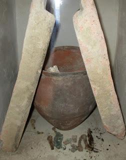 El mundo funerario romano desde los museos de Narbona.