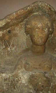 El mundo funerario romano desde los museos de Narbona.