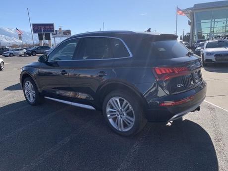 2019 Audi Q5 Moonlight Blue