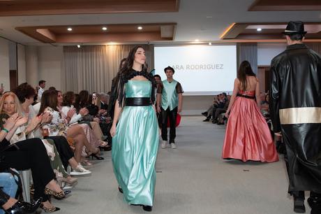 desfile benefico en hotel el higueron