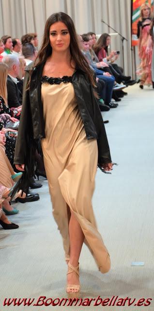 desfile benefico en hotel el higueron