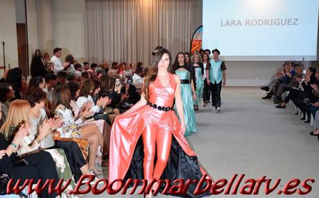 desfile benefico en hotel el higueron