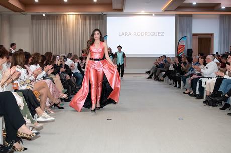 desfile benefico en hotel el higueron