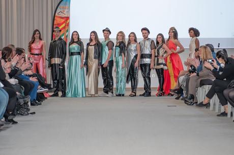 desfile benefico en hotel el higueron