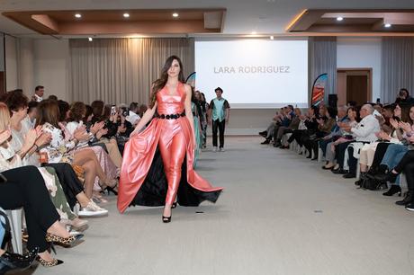 desfile benefico en hotel el higueron