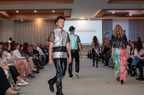 desfile benefico en hotel el higueron