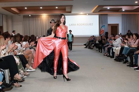 desfile benefico en hotel el higueron