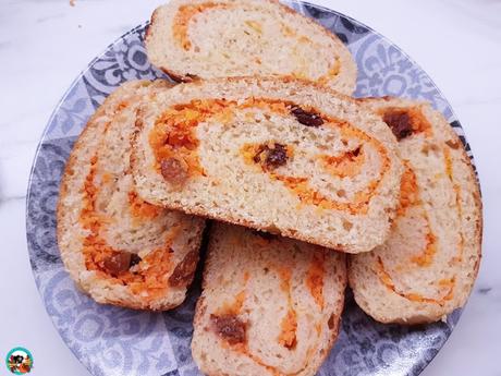 Pan brioche de yogur con zanahoria