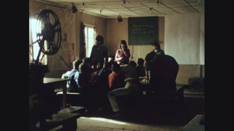 Cien niños esperando un tren - 1988
