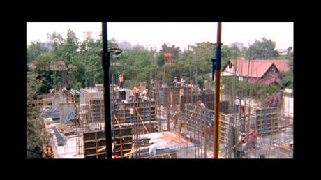 Aquí se construye (o Ya no existe el lugar donde nací) - 2000 Aquí se construye (o Ya no existe el lugar donde nací) - 2000